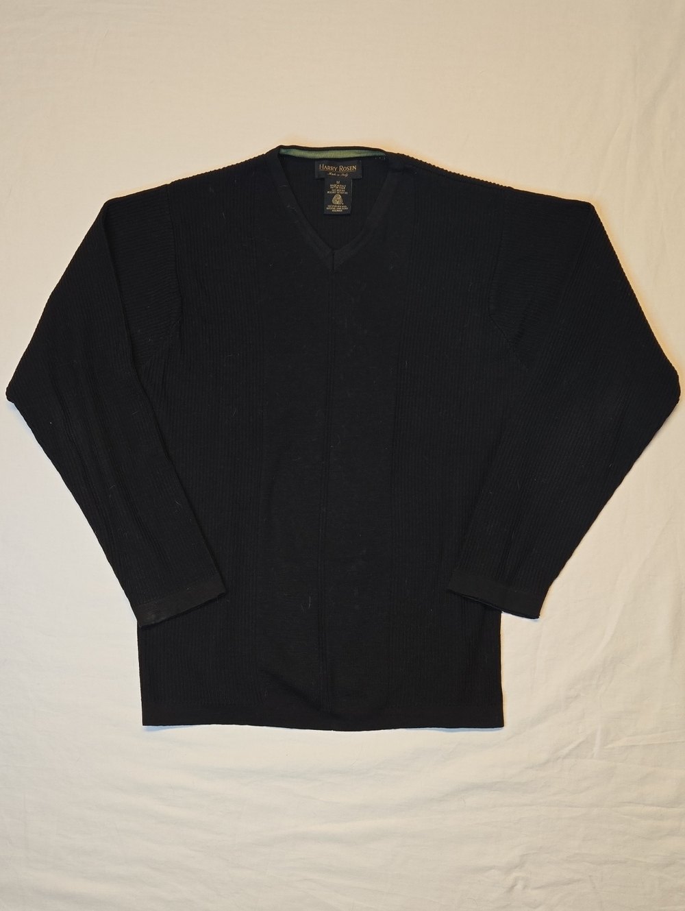 Harry Rosen Deep Black Pure New Wool V-Neck Knit Lightweight Pullover Sweater